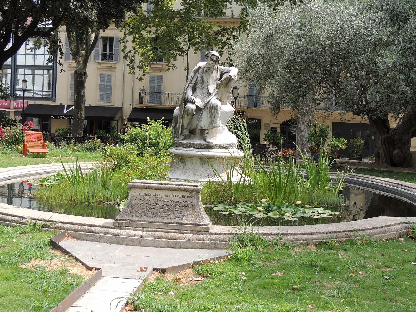 2022 07 UN AIR DE VACANCES LE 22 NIMES (31).JPG -           